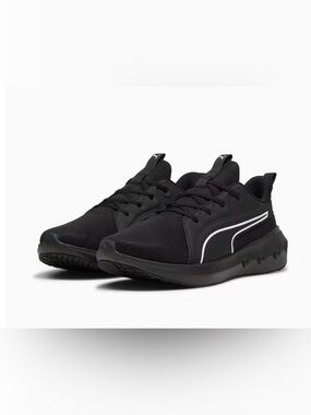 Puma Softride Men’s Black Sneakers with White Stripe Accent Size 8